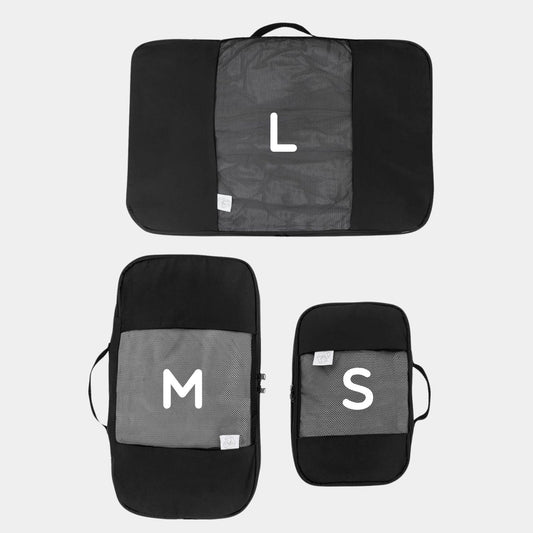 Transporta o guarda la ropa perfectamente doblada y ordenada en la maleta o en tu clóset. Ahorra espacio y tiempo en empacar/desempacar. Organizadores de Ropa en color Negro.