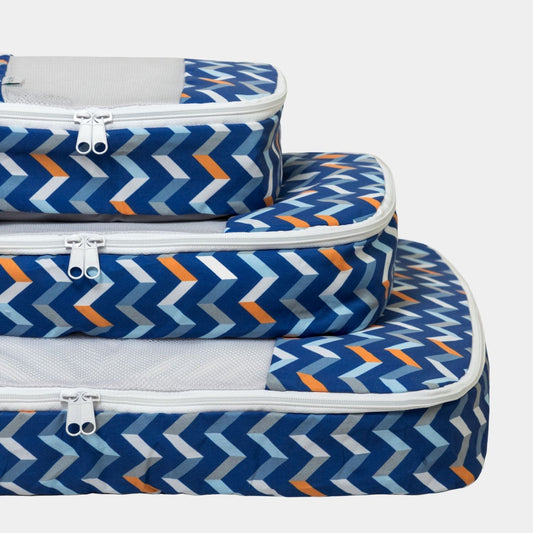 Pack x 3 Organizadores de Ropa en print Rayas. Transporta o guarda la ropa perfectamente doblada y ordenada en la maleta o en tu clóset. Ahorra espacio y tiempo en empacar/desempacar.