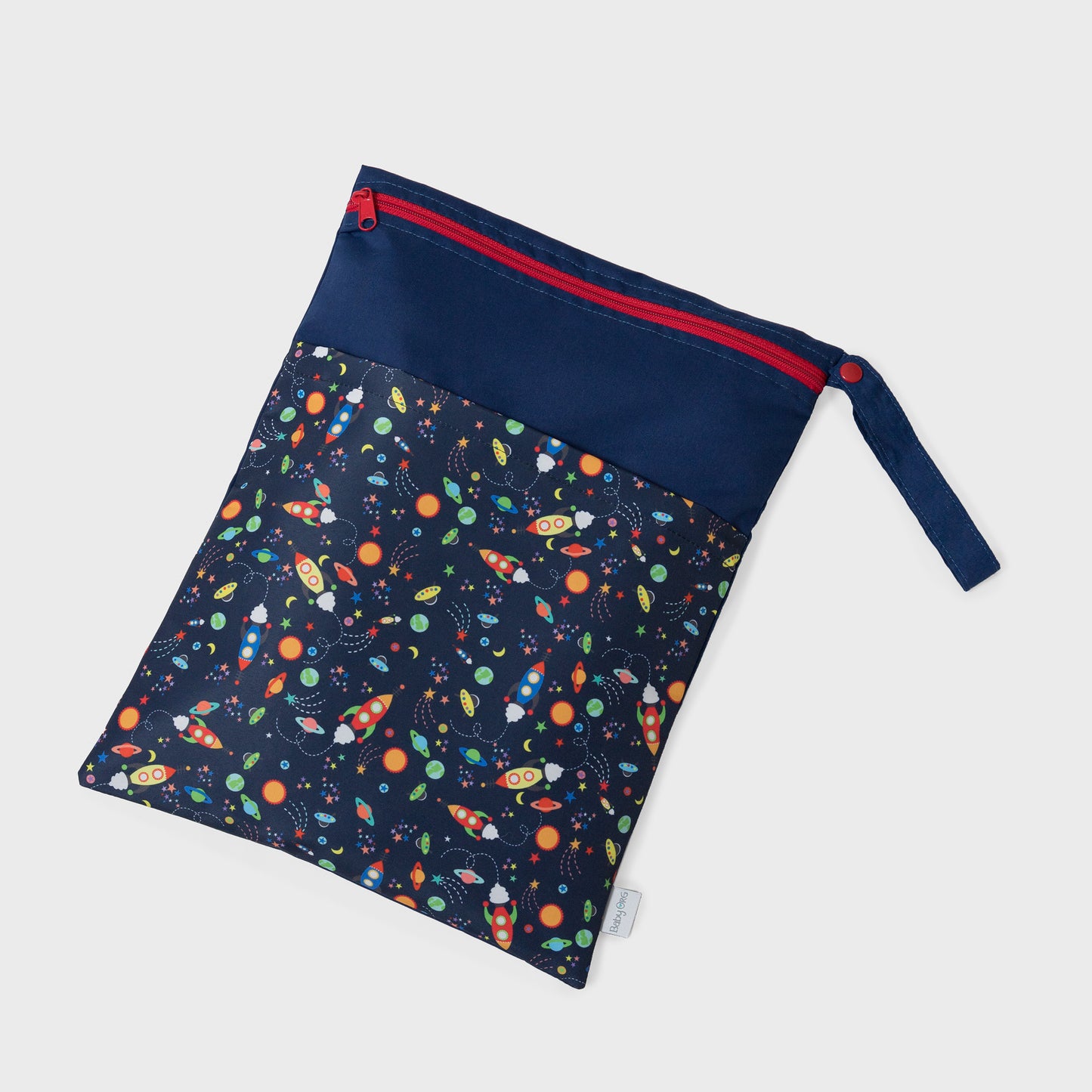 Bolsa de Muda en print de Cohetes. Bolso para transportar una muda de ropa extra dentro de la mochila, maletín o suelta.