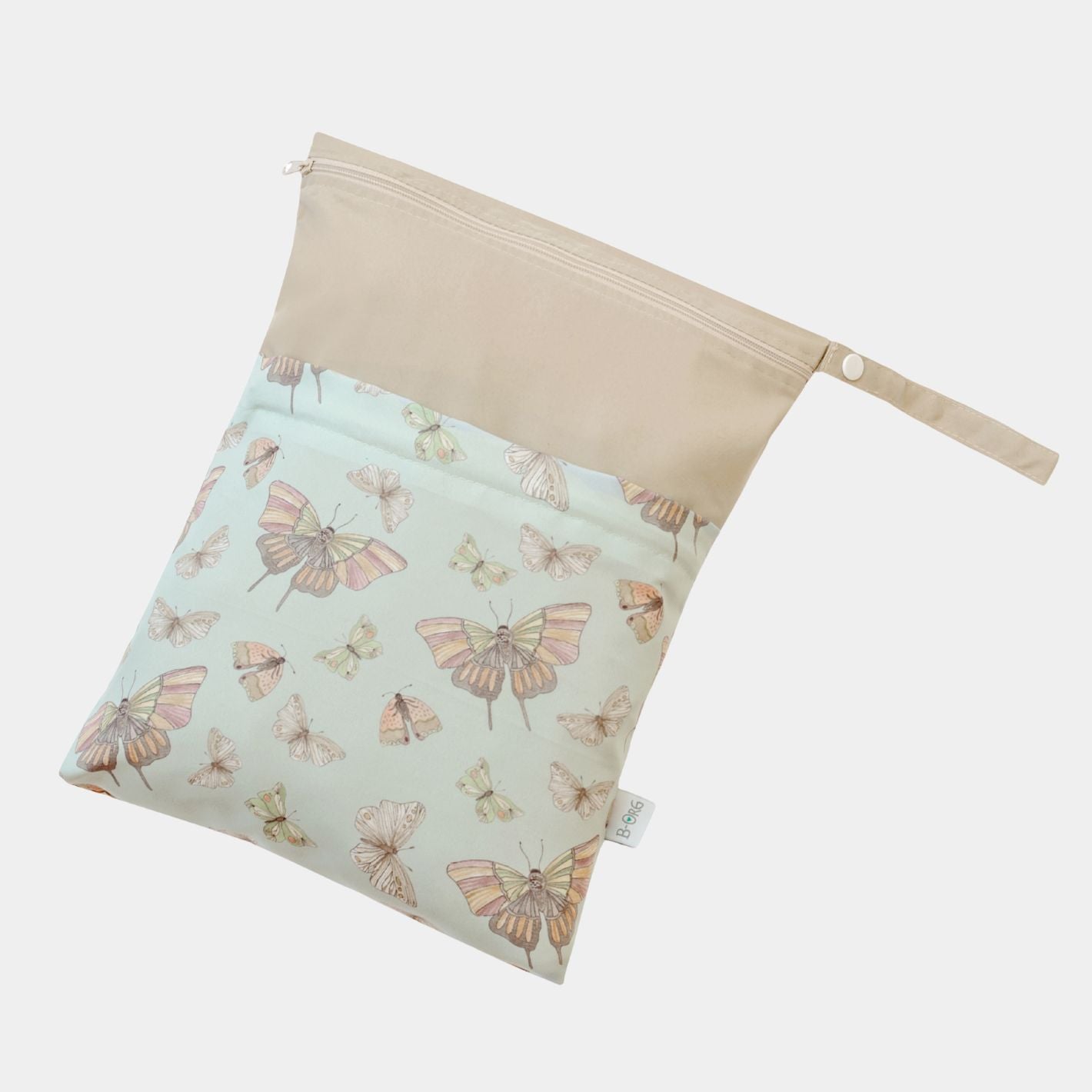 Bolsa de Muda en print de Mariposas. Bolso para transportar una muda de ropa extra dentro de la mochila, maletín o suelta.